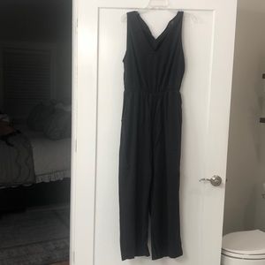 🖤 Universal Thread Romper 🖤